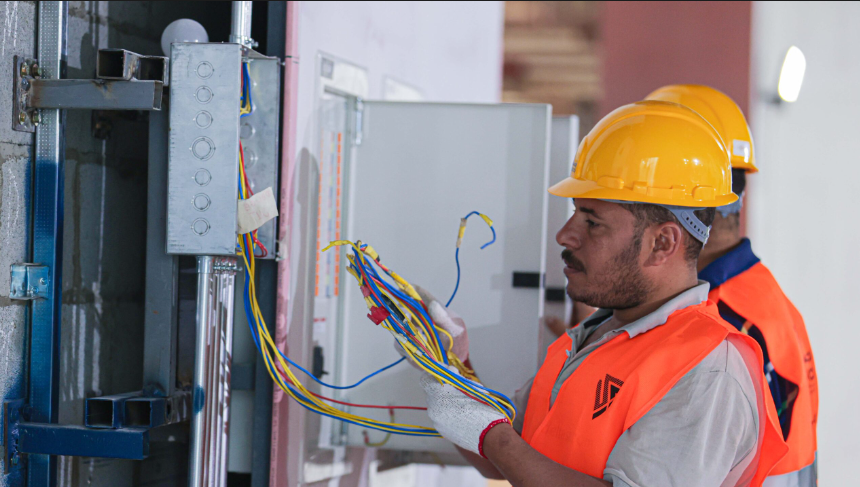 اعمال كهرباء السقف